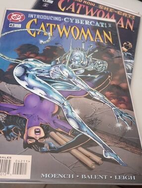 DC Catwoman Comic Cover — Purple & Silver Artwork